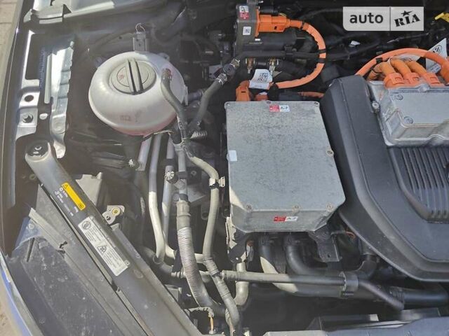 Черный Фольксваген e-Golf, объемом двигателя 0 л и пробегом 137 тыс. км за 9999 $, фото 32 на Automoto.ua