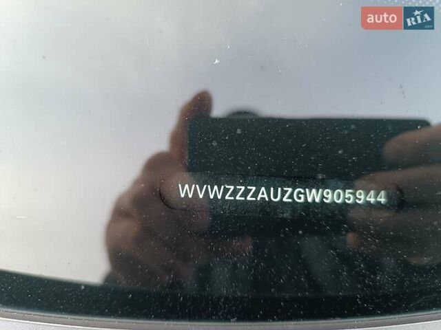 Чорний Фольксваген e-Golf, об'ємом двигуна 0 л та пробігом 120 тис. км за 7750 $, фото 31 на Automoto.ua