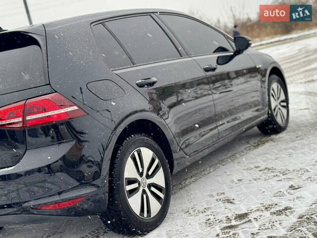 Черный Фольксваген e-Golf, объемом двигателя 0 л и пробегом 130 тыс. км за 8300 $, фото 43 на Automoto.ua