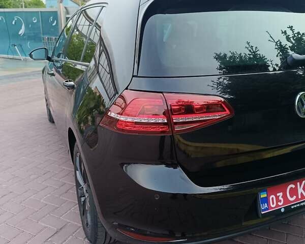 Чорний Фольксваген e-Golf, об'ємом двигуна 0 л та пробігом 120 тис. км за 7750 $, фото 27 на Automoto.ua