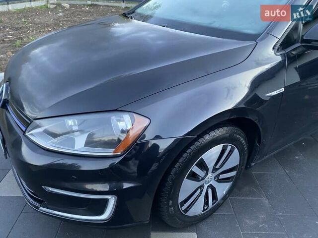 Черный Фольксваген e-Golf, объемом двигателя 0 л и пробегом 158 тыс. км за 6950 $, фото 11 на Automoto.ua
