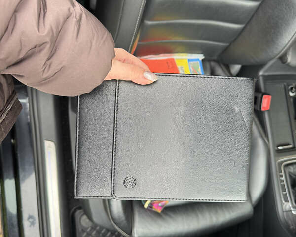 Черный Фольксваген e-Golf, объемом двигателя 0 л и пробегом 161 тыс. км за 9500 $, фото 32 на Automoto.ua