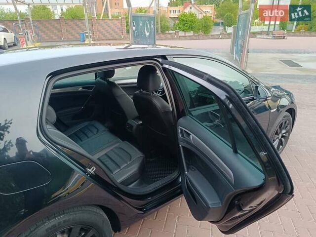 Чорний Фольксваген e-Golf, об'ємом двигуна 0 л та пробігом 120 тис. км за 7750 $, фото 57 на Automoto.ua