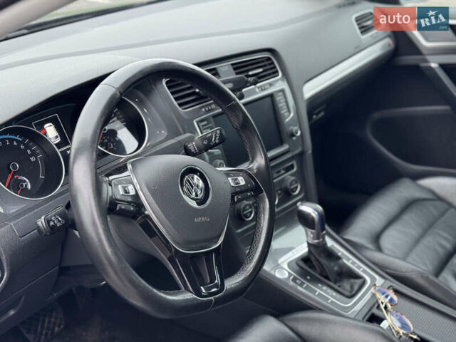 Черный Фольксваген e-Golf, объемом двигателя 0 л и пробегом 161 тыс. км за 9500 $, фото 19 на Automoto.ua