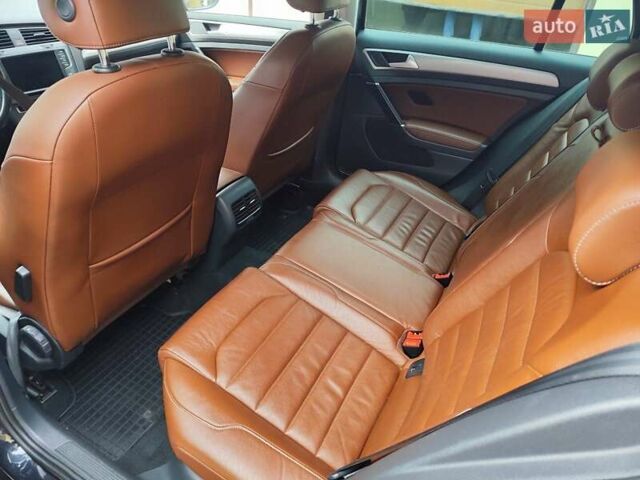 Черный Фольксваген e-Golf, объемом двигателя 0 л и пробегом 184 тыс. км за 9650 $, фото 22 на Automoto.ua