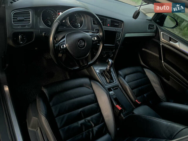 Черный Фольксваген e-Golf, объемом двигателя 0 л и пробегом 161 тыс. км за 9800 $, фото 22 на Automoto.ua