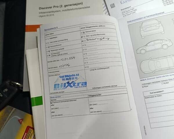 Чорний Фольксваген e-Golf, об'ємом двигуна 0 л та пробігом 120 тис. км за 7750 $, фото 82 на Automoto.ua