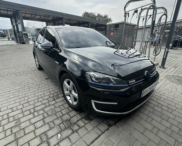 Черный Фольксваген e-Golf, объемом двигателя 0 л и пробегом 142 тыс. км за 8900 $, фото 8 на Automoto.ua
