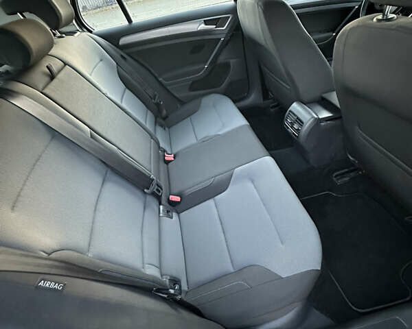 Черный Фольксваген e-Golf, объемом двигателя 0 л и пробегом 112 тыс. км за 8800 $, фото 15 на Automoto.ua