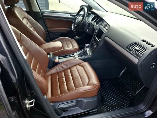 Чорний Фольксваген e-Golf, об'ємом двигуна 0 л та пробігом 112 тис. км за 8200 $, фото 11 на Automoto.ua