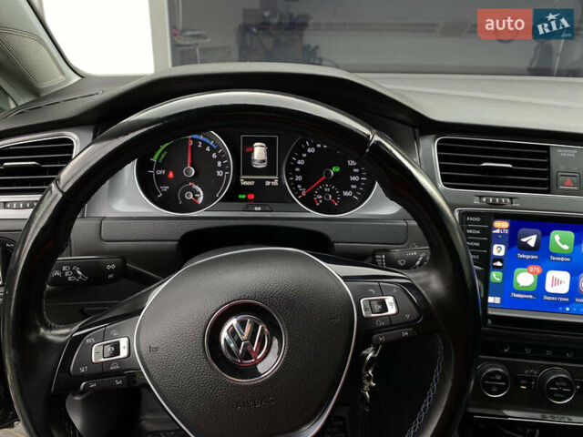 Черный Фольксваген e-Golf, объемом двигателя 0 л и пробегом 145 тыс. км за 7900 $, фото 10 на Automoto.ua
