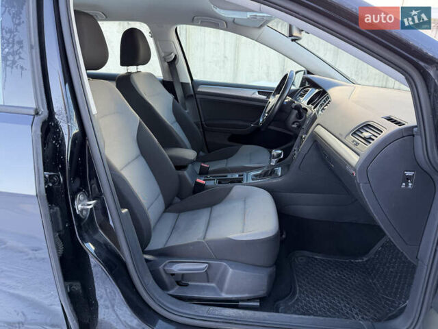 Черный Фольксваген e-Golf, объемом двигателя 0 л и пробегом 158 тыс. км за 7700 $, фото 27 на Automoto.ua