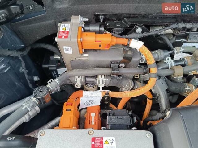 Чорний Фольксваген e-Golf, об'ємом двигуна 0 л та пробігом 120 тис. км за 7750 $, фото 75 на Automoto.ua