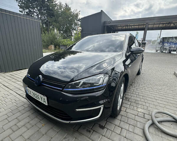 Черный Фольксваген e-Golf, объемом двигателя 0 л и пробегом 142 тыс. км за 8900 $, фото 6 на Automoto.ua