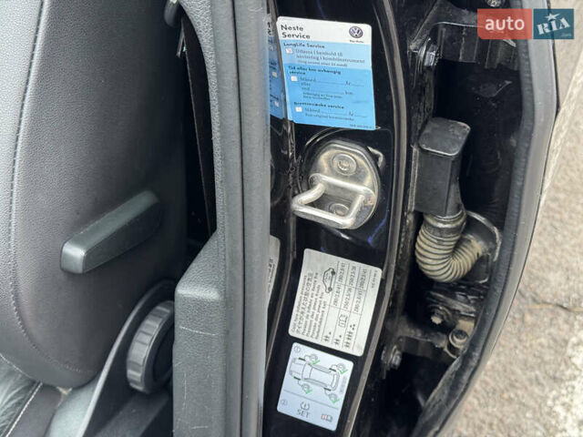 Черный Фольксваген e-Golf, объемом двигателя 0 л и пробегом 161 тыс. км за 9500 $, фото 24 на Automoto.ua