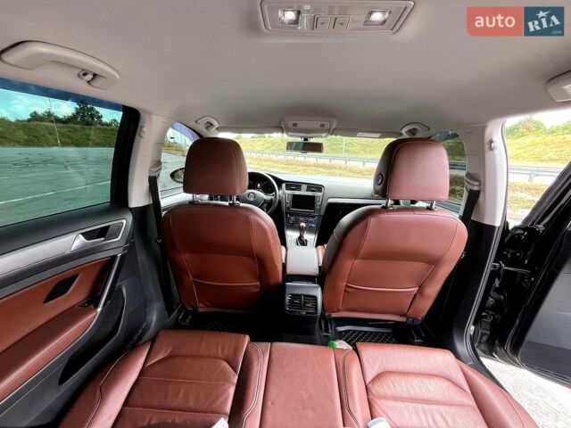 Черный Фольксваген e-Golf, объемом двигателя 0 л и пробегом 93 тыс. км за 13000 $, фото 5 на Automoto.ua