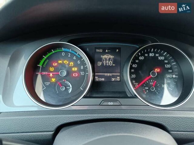 Чорний Фольксваген e-Golf, об'ємом двигуна 0 л та пробігом 120 тис. км за 7750 $, фото 61 на Automoto.ua