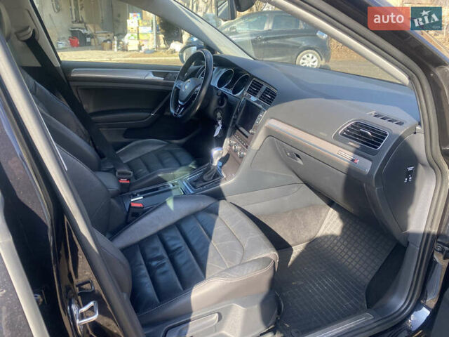 Чорний Фольксваген e-Golf, об'ємом двигуна 0 л та пробігом 103 тис. км за 8300 $, фото 6 на Automoto.ua