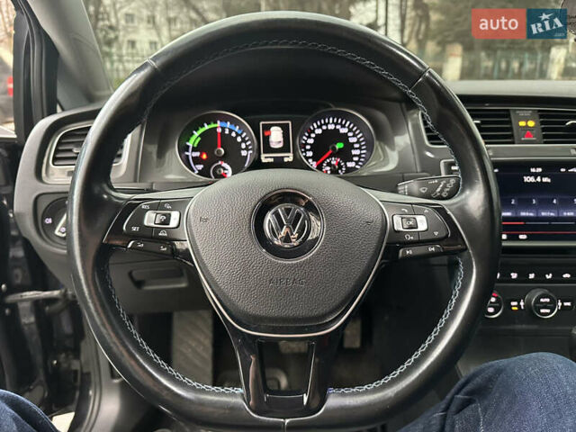 Чорний Фольксваген e-Golf, об'ємом двигуна 0 л та пробігом 122 тис. км за 9400 $, фото 21 на Automoto.ua