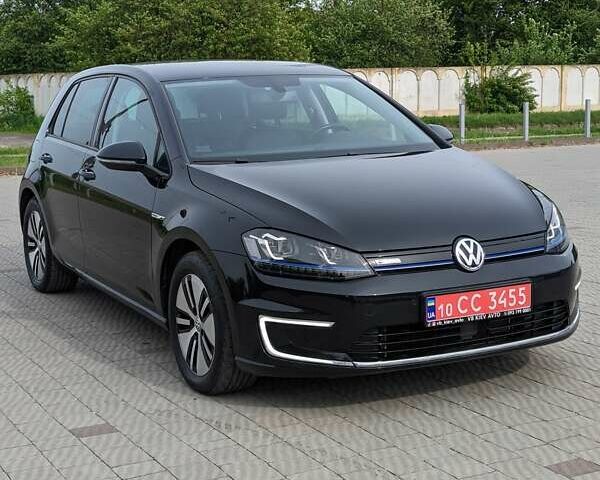 Черный Фольксваген e-Golf, объемом двигателя 0 л и пробегом 90 тыс. км за 11300 $, фото 11 на Automoto.ua