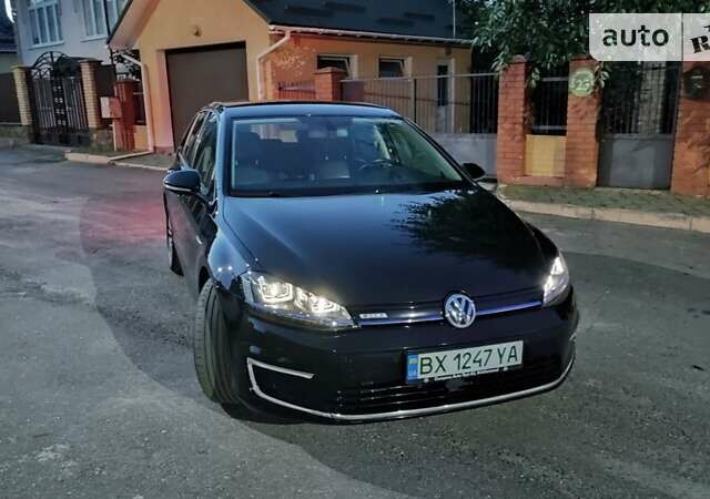 Чорний Фольксваген e-Golf, об'ємом двигуна 0 л та пробігом 99 тис. км за 11450 $, фото 1 на Automoto.ua