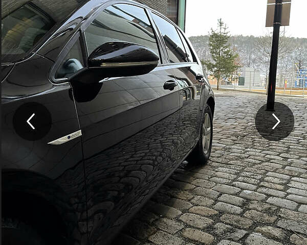 Черный Фольксваген e-Golf, объемом двигателя 0 л и пробегом 72 тыс. км за 14444 $, фото 3 на Automoto.ua