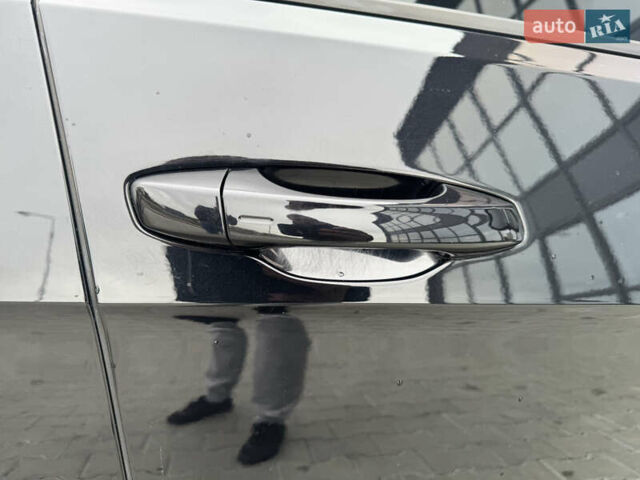 Черный Фольксваген e-Golf, объемом двигателя 0 л и пробегом 136 тыс. км за 9299 $, фото 42 на Automoto.ua