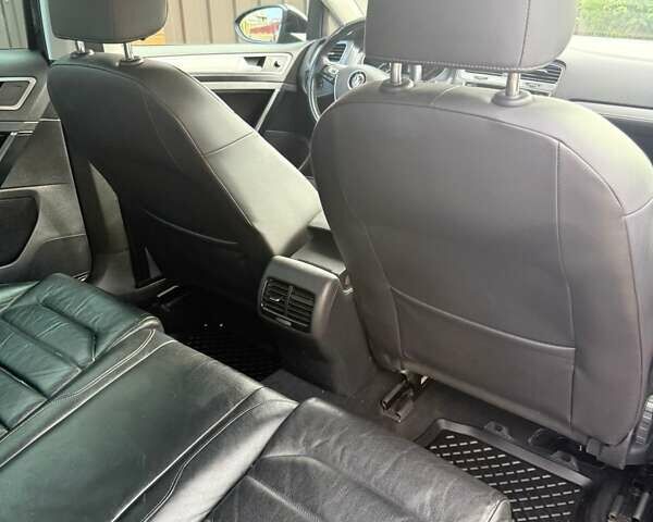 Чорний Фольксваген e-Golf, об'ємом двигуна 0 л та пробігом 110 тис. км за 11000 $, фото 29 на Automoto.ua