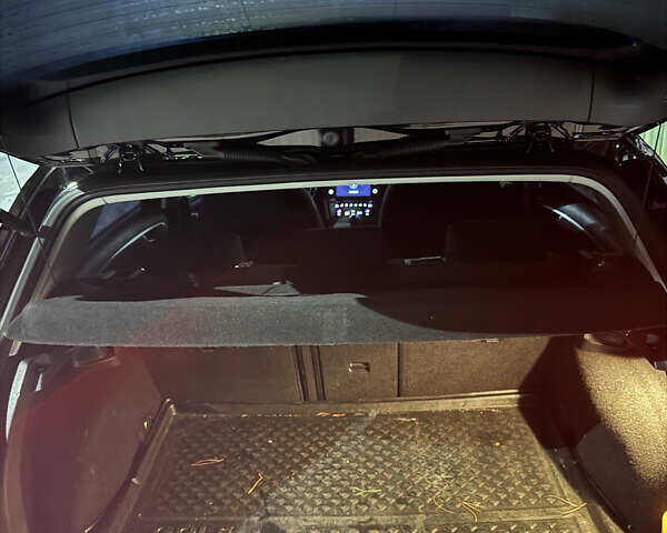 Черный Фольксваген e-Golf, объемом двигателя 0 л и пробегом 126 тыс. км за 8900 $, фото 13 на Automoto.ua