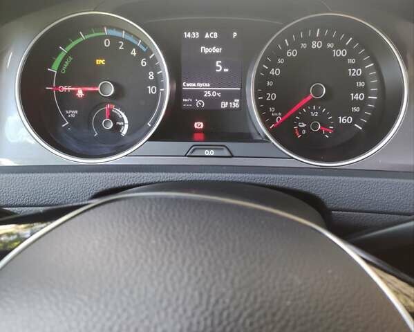 Чорний Фольксваген e-Golf, об'ємом двигуна 0 л та пробігом 177 тис. км за 10000 $, фото 14 на Automoto.ua