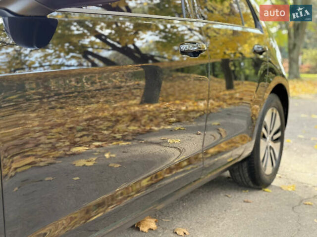 Фольксваген e-Golf 2015 в Кропивницком (Кировограде) на Automoto.ua Черный Фольксваген e-Golf, объемом двигателя 0 л и пробегом 180 тыс. км за 8400 $, фото 40 на Automoto.ua