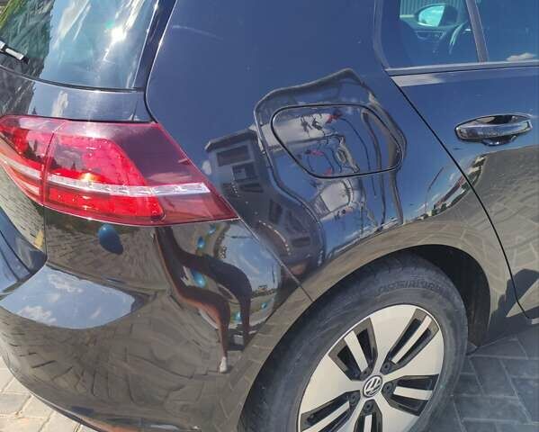 Чорний Фольксваген e-Golf, об'ємом двигуна 0 л та пробігом 177 тис. км за 10000 $, фото 8 на Automoto.ua