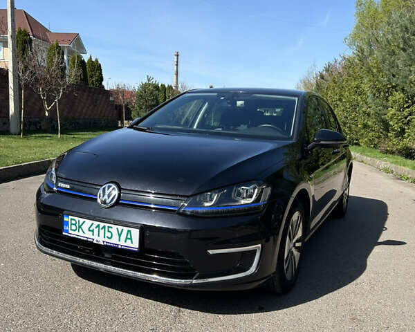 Чорний Фольксваген e-Golf, об'ємом двигуна 0 л та пробігом 108 тис. км за 11800 $, фото 3 на Automoto.ua