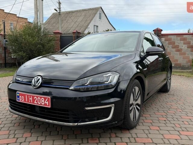 Черный Фольксваген e-Golf, объемом двигателя 0 л и пробегом 152 тыс. км за 7900 $, фото 10 на Automoto.ua