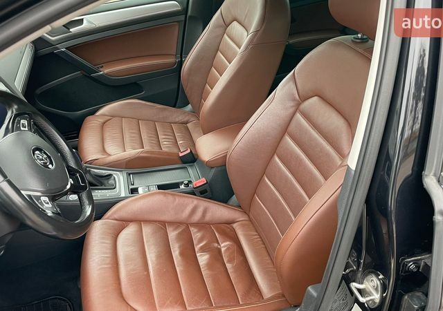 Чорний Фольксваген e-Golf, об'ємом двигуна 0 л та пробігом 129 тис. км за 8900 $, фото 16 на Automoto.ua