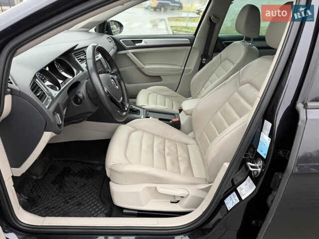 Черный Фольксваген e-Golf, объемом двигателя 0 л и пробегом 168 тыс. км за 8550 $, фото 11 на Automoto.ua