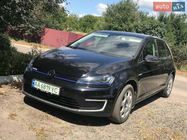 Черный Фольксваген e-Golf, объемом двигателя 0 л и пробегом 137 тыс. км за 9800 $, фото 4 на Automoto.ua