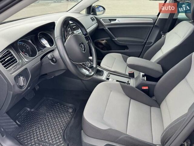 Чорний Фольксваген e-Golf, об'ємом двигуна 0 л та пробігом 106 тис. км за 8500 $, фото 24 на Automoto.ua