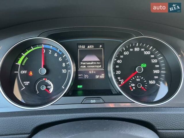 Черный Фольксваген e-Golf, объемом двигателя 0 л и пробегом 118 тыс. км за 7950 $, фото 30 на Automoto.ua