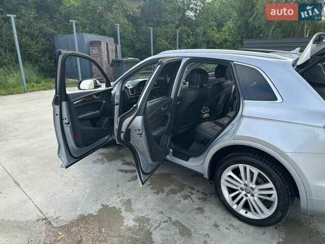 Черный Фольксваген e-Golf, объемом двигателя 0 л и пробегом 160 тыс. км за 9000 $, фото 7 на Automoto.ua