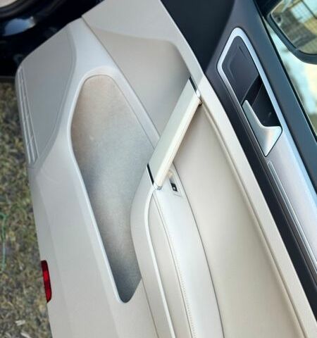 Черный Фольксваген e-Golf, объемом двигателя 0 л и пробегом 127 тыс. км за 9750 $, фото 59 на Automoto.ua