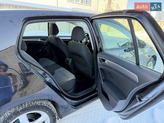 Черный Фольксваген e-Golf, объемом двигателя 0 л и пробегом 158 тыс. км за 7700 $, фото 24 на Automoto.ua