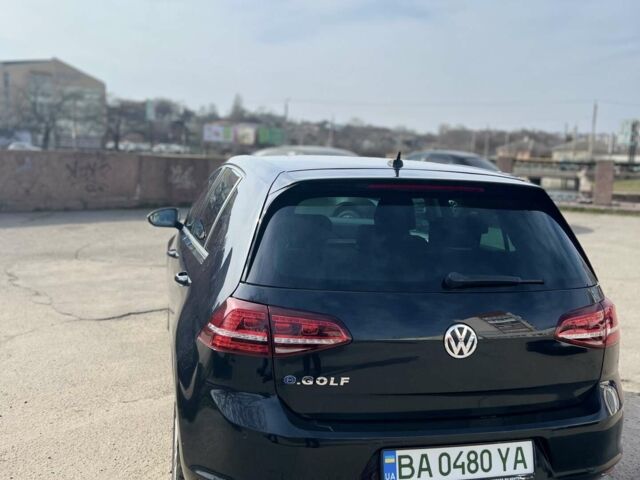 Черный Фольксваген e-Golf, объемом двигателя 0 л и пробегом 137 тыс. км за 10700 $, фото 11 на Automoto.ua