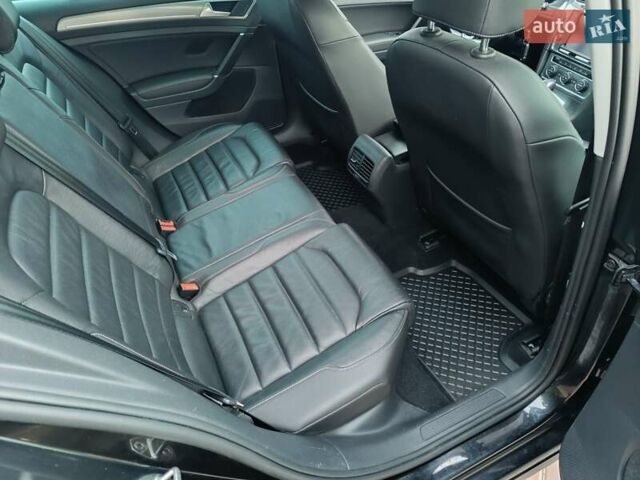 Чорний Фольксваген e-Golf, об'ємом двигуна 0 л та пробігом 120 тис. км за 7750 $, фото 60 на Automoto.ua