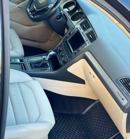 Черный Фольксваген e-Golf, объемом двигателя 0 л и пробегом 127 тыс. км за 9750 $, фото 56 на Automoto.ua