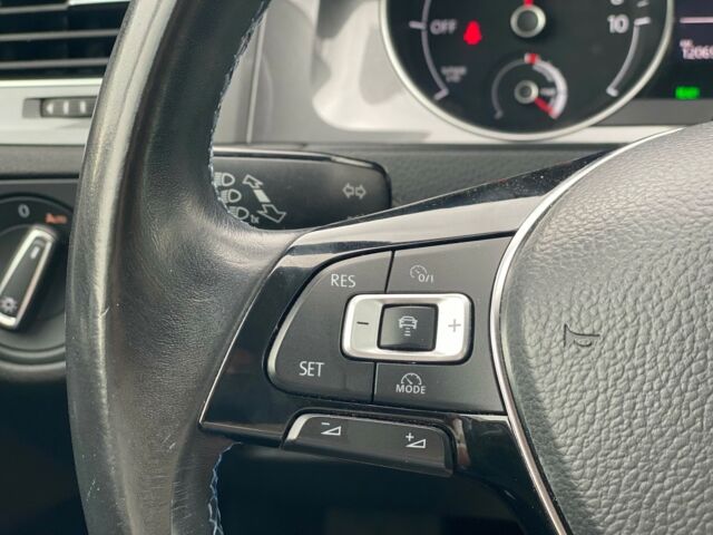 Чорний Фольксваген e-Golf, об'ємом двигуна 0 л та пробігом 120 тис. км за 8999 $, фото 12 на Automoto.ua