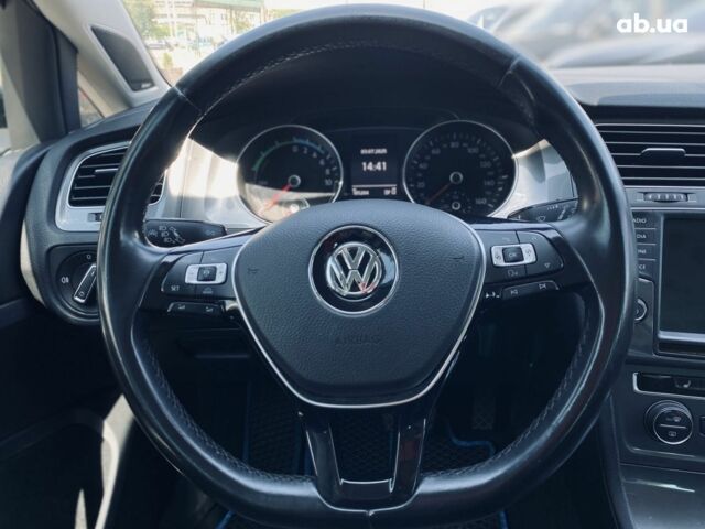 Черный Фольксваген e-Golf, объемом двигателя 0 л и пробегом 185 тыс. км за 9300 $, фото 15 на Automoto.ua