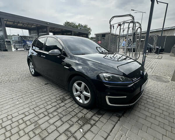 Черный Фольксваген e-Golf, объемом двигателя 0 л и пробегом 142 тыс. км за 8900 $, фото 7 на Automoto.ua