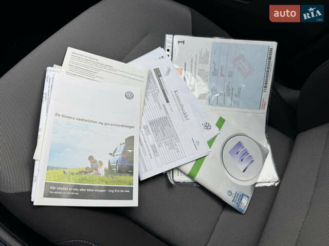 Чорний Фольксваген e-Golf, об'ємом двигуна 0 л та пробігом 129 тис. км за 8999 $, фото 72 на Automoto.ua