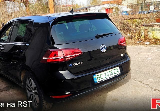 Черный Фольксваген e-Golf, объемом двигателя 0 л и пробегом 106 тыс. км за 8600 $, фото 3 на Automoto.ua